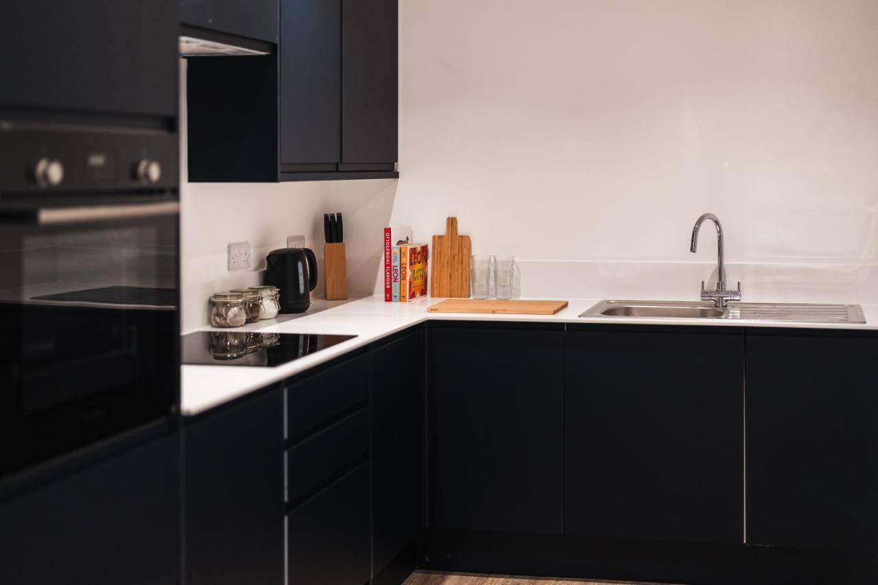 Wych Cottage, Striking 2 Bed, Parking, Ground Floor Flat - Step Free Сомертон Экстерьер фото
